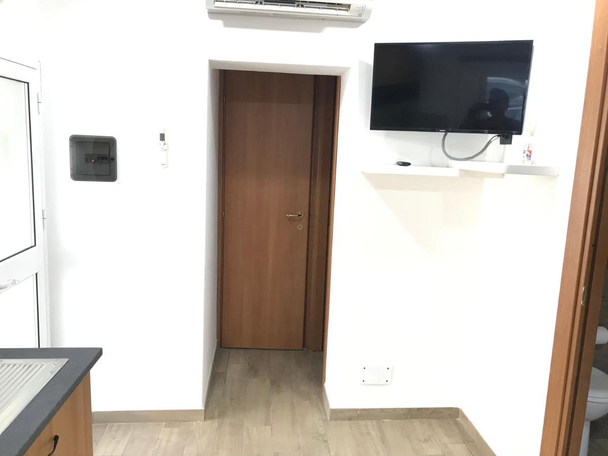 Holiday Diamond Балестрате Екстериор снимка